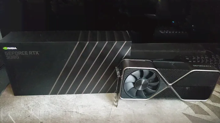 NVIDIA RTX 3090 Founders Edition Unboxing