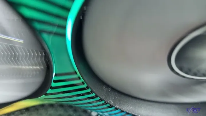 Gainward GeForce RTX 3090 Ti Glare-ШУМ